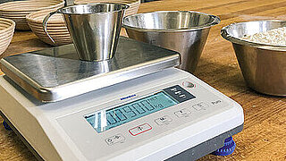 compact scale Puro supports the diverse processes of a bakery